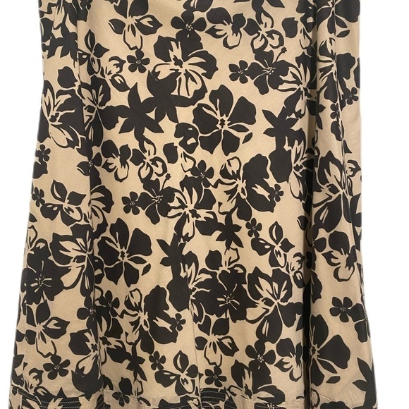 DKNY Jeans 100% Cotton Flower Print Skirt Size 6, Fully Lined, Side Zip - Picture 2 of 12